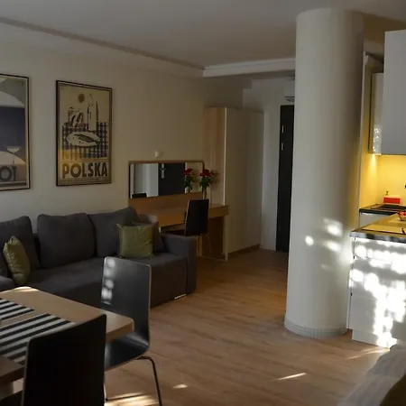 Oxygen Delux ワルシャワ