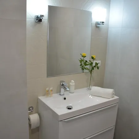 Oxygen Delux ורשה